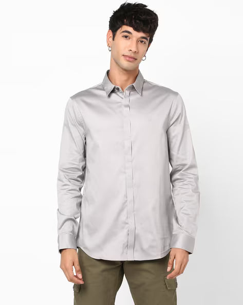 Armani Exchange Effortlessly Elegant Slim Fit Shirt in Misty Silver