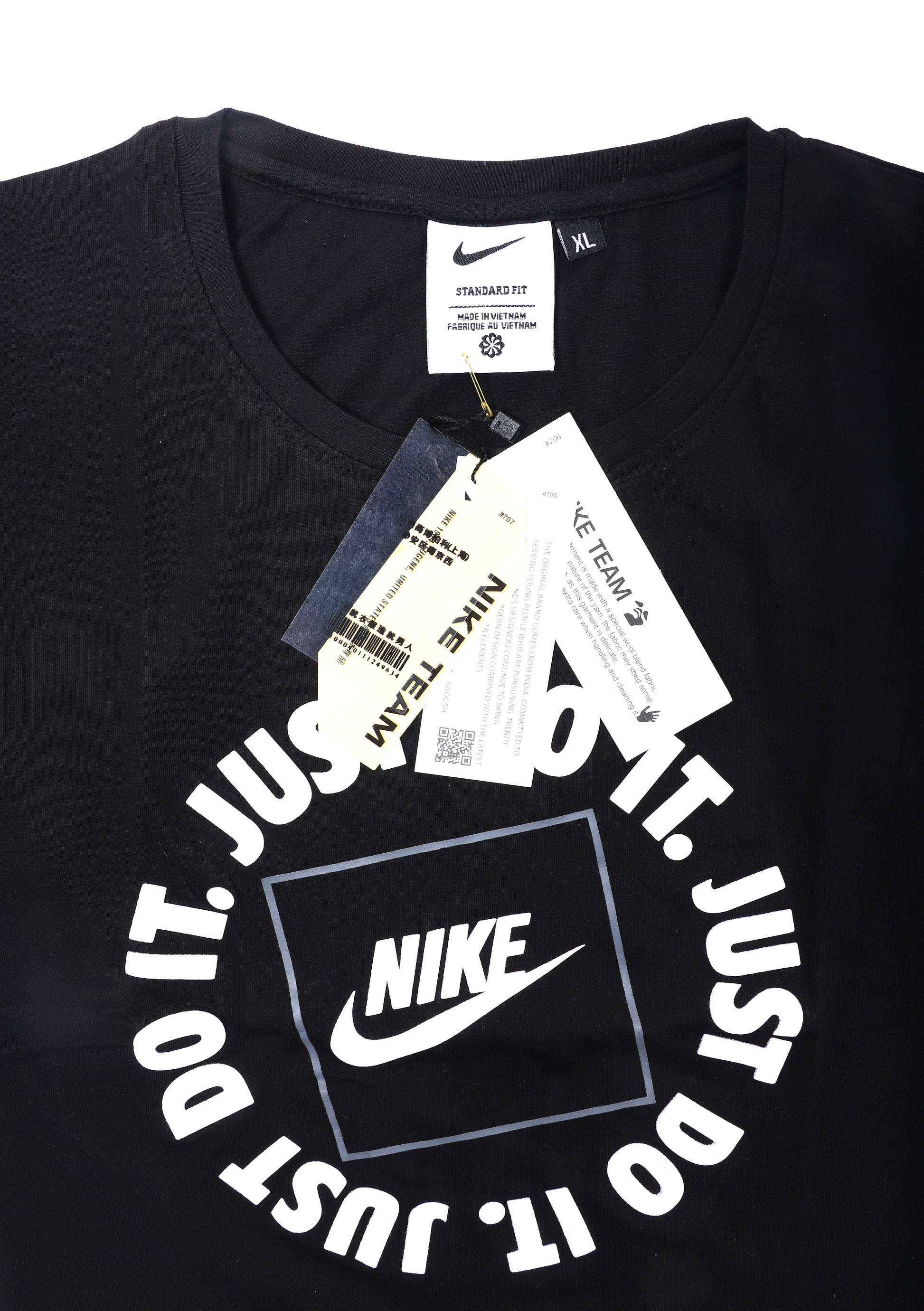 NIKE Ember Ash Contemporary Fit Short Sleeve Graphic Tee