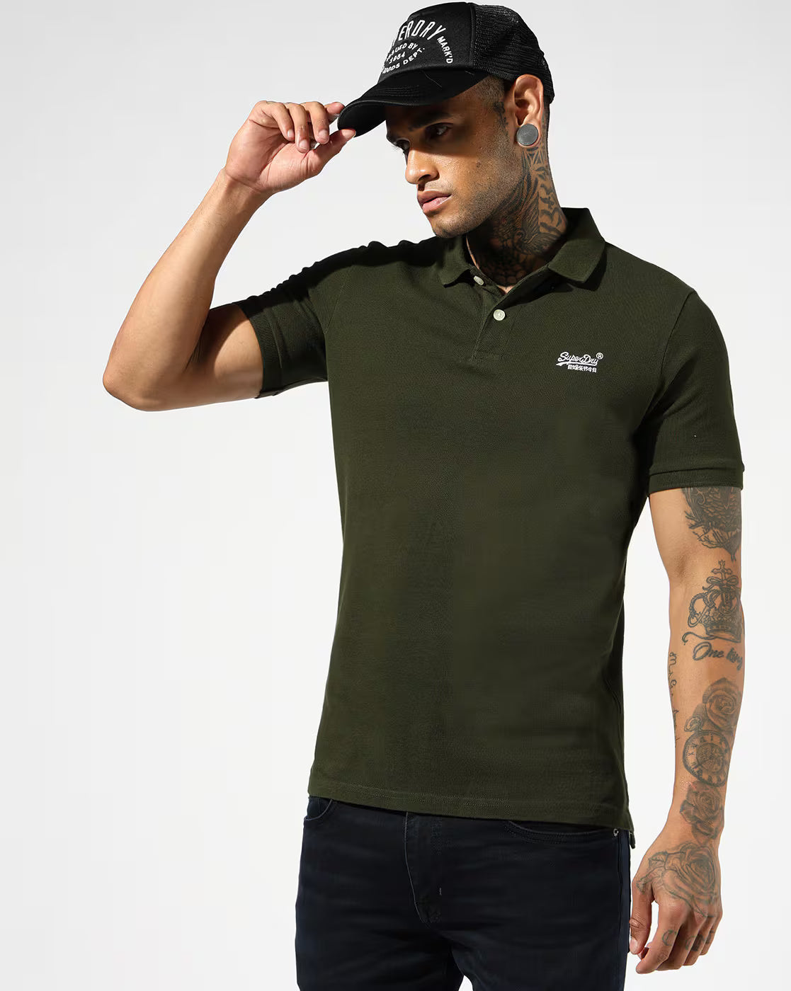 Superdry Olive Green Classic Polo with Chic Detailing