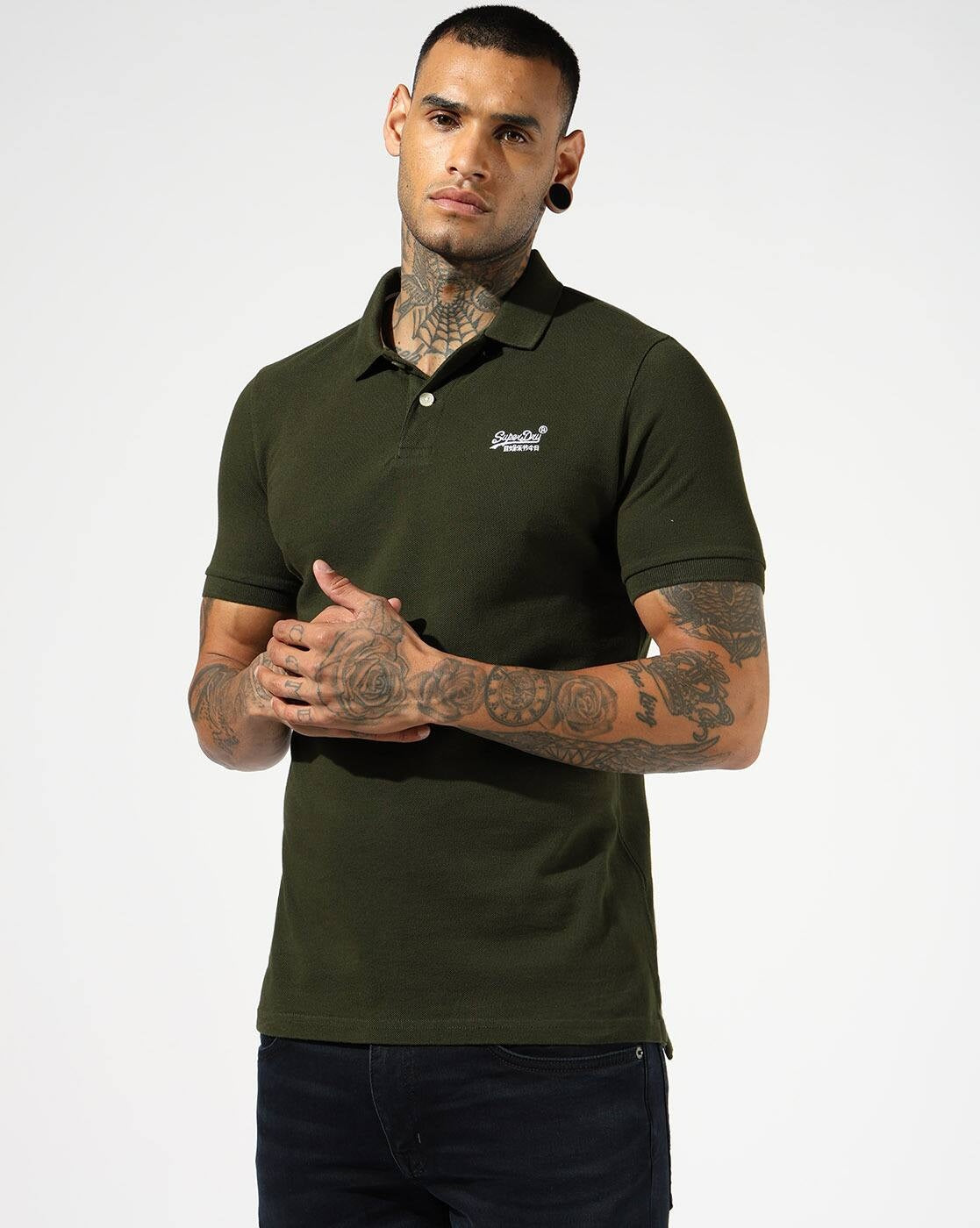 Superdry Olive Green Classic Polo with Chic Detailing