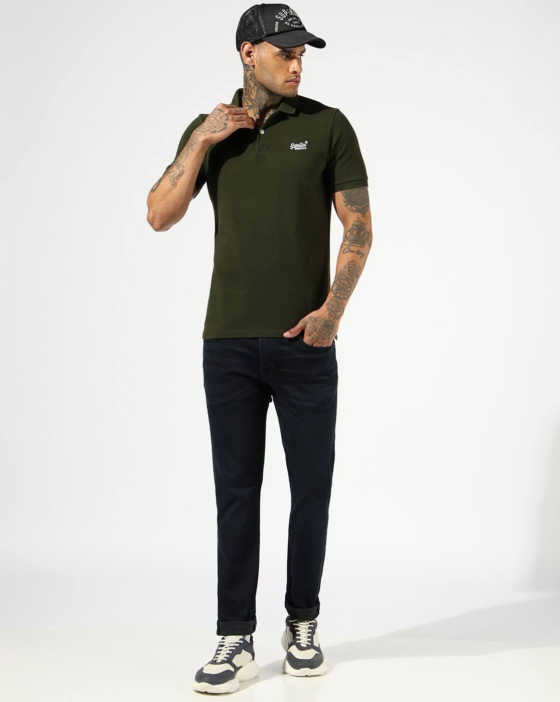 Superdry Olive Green Classic Polo with Chic Detailing