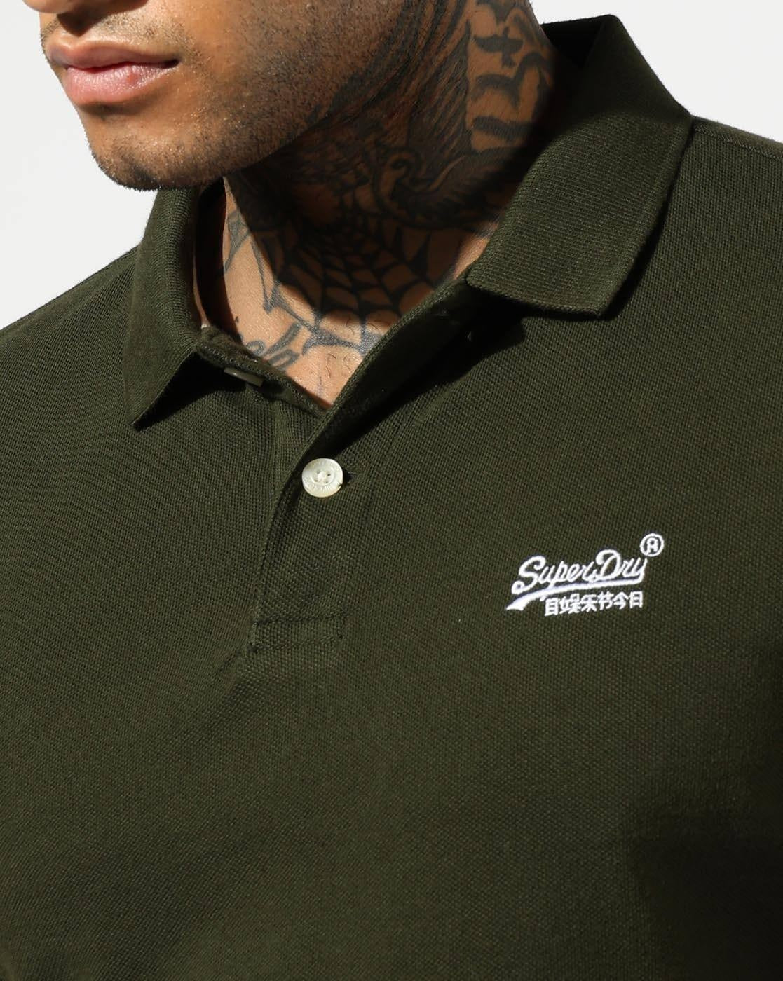 Superdry Olive Green Classic Polo with Chic Detailing