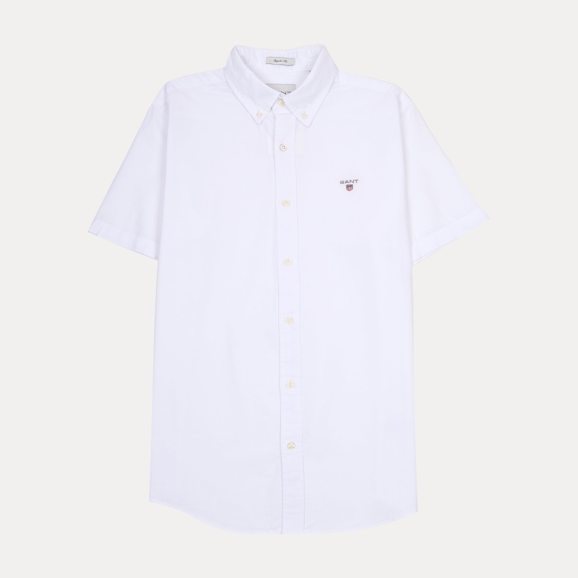 GANT Effortlessly Crisp Short-Sleeve Button-Up Shirt in Pristine White