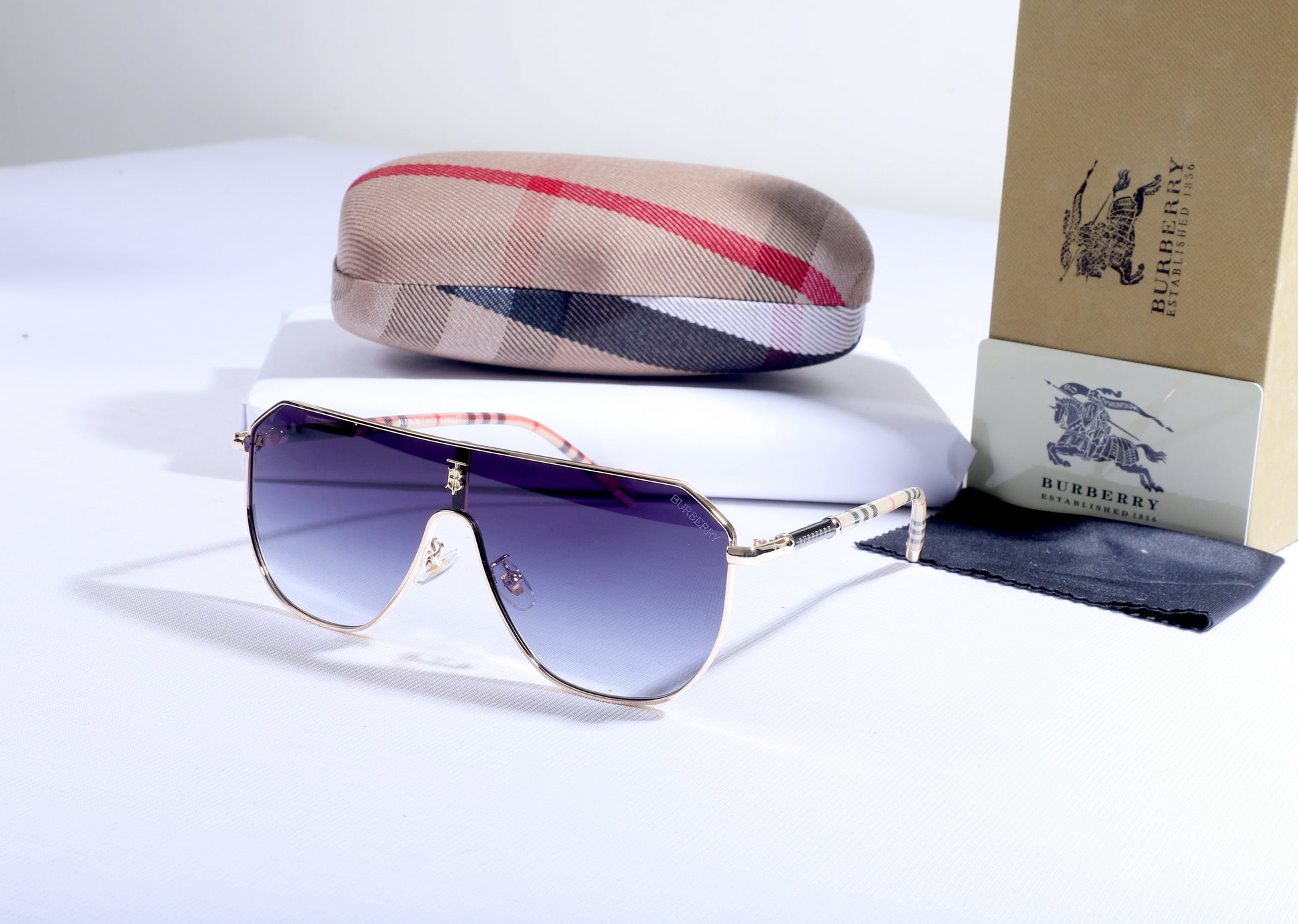 Burberry Oversized Gradient Sunglasses with Case