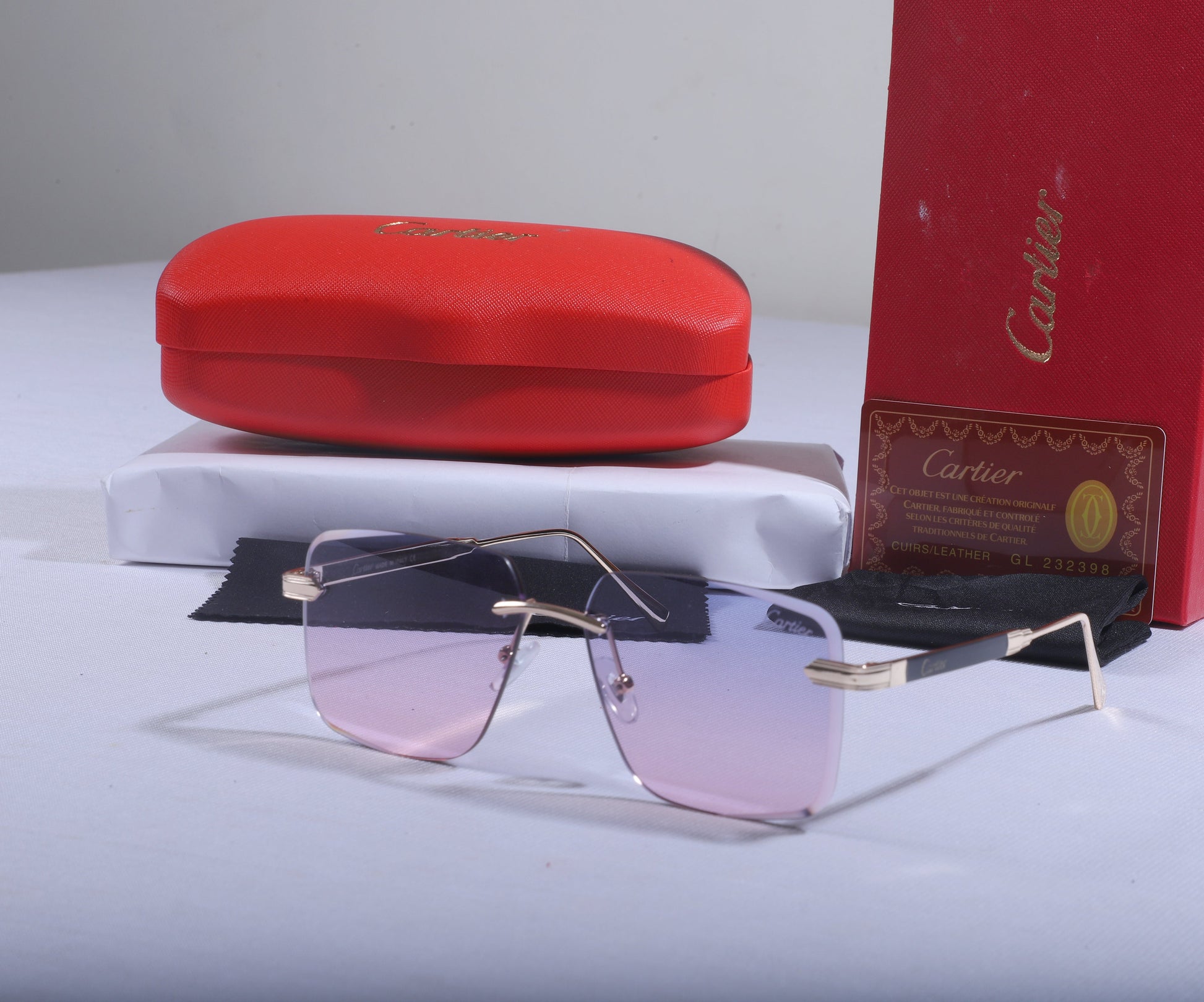 CARTIER Ethereal Amethyst Luxe Gradient Lens Sunglasses with Garnet Case