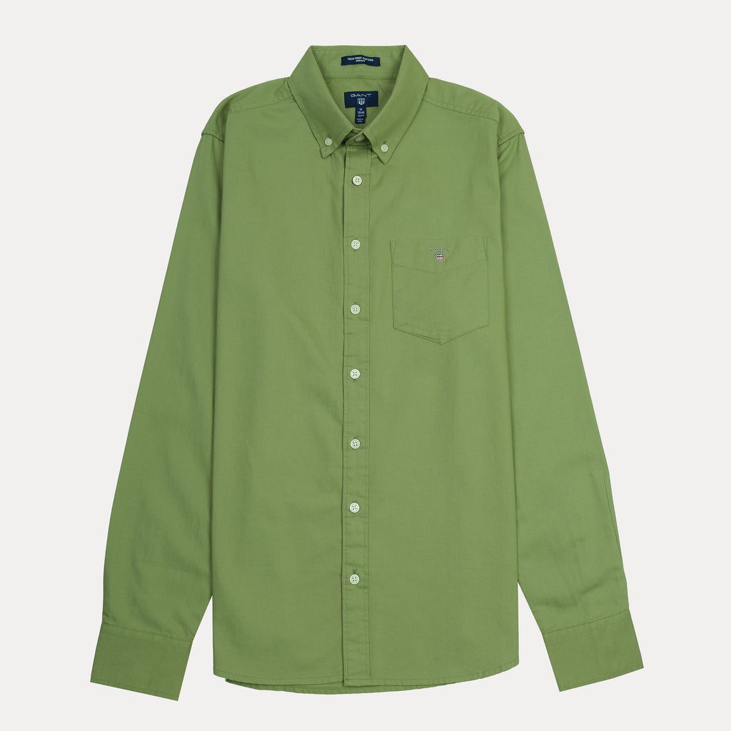 GANT Tech Prep Oxford Shirt in Lush Green - Effortlessly Stylish and Versatile