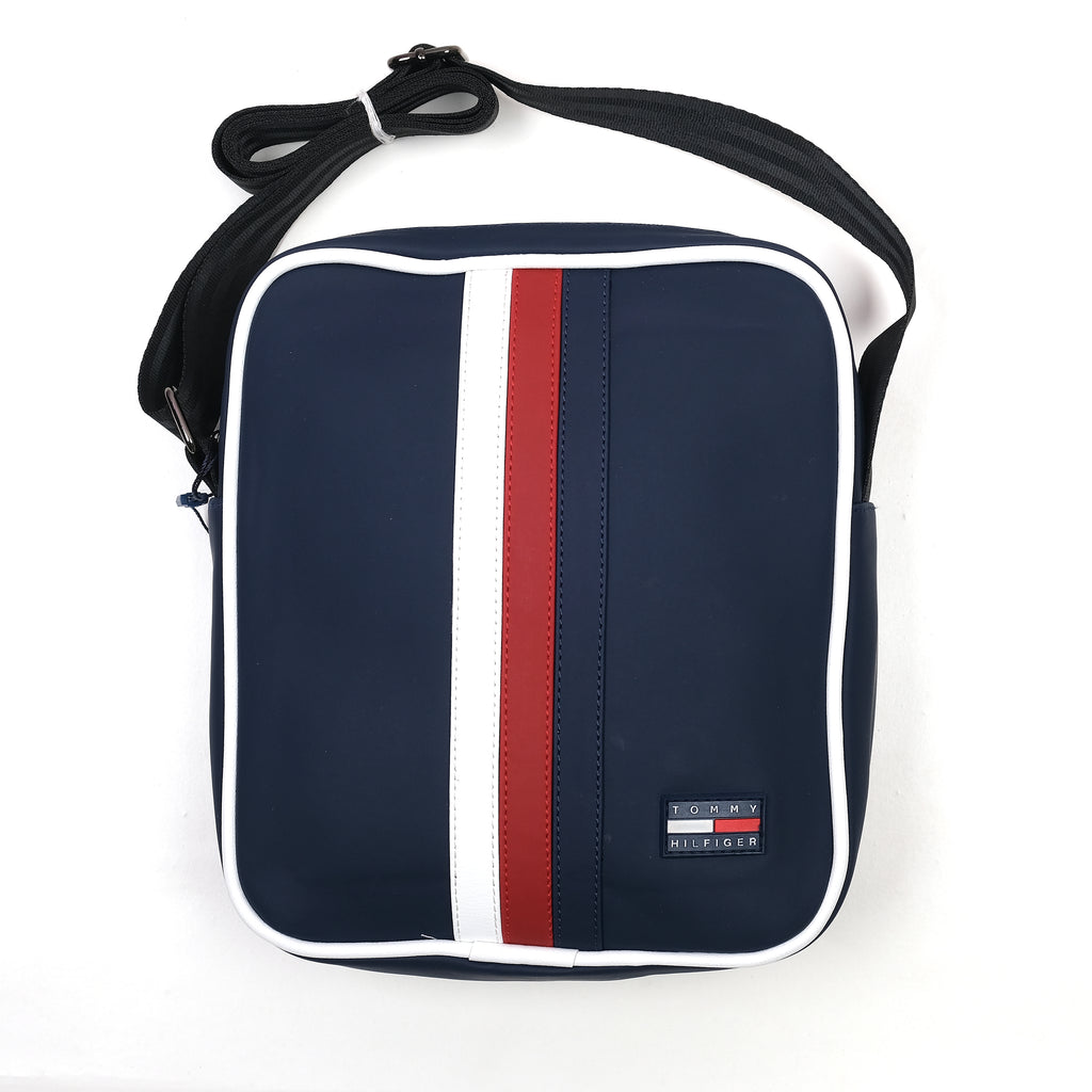TOMMY HILFIGER Sleek Navy Messenger Bag with Bold Stripes