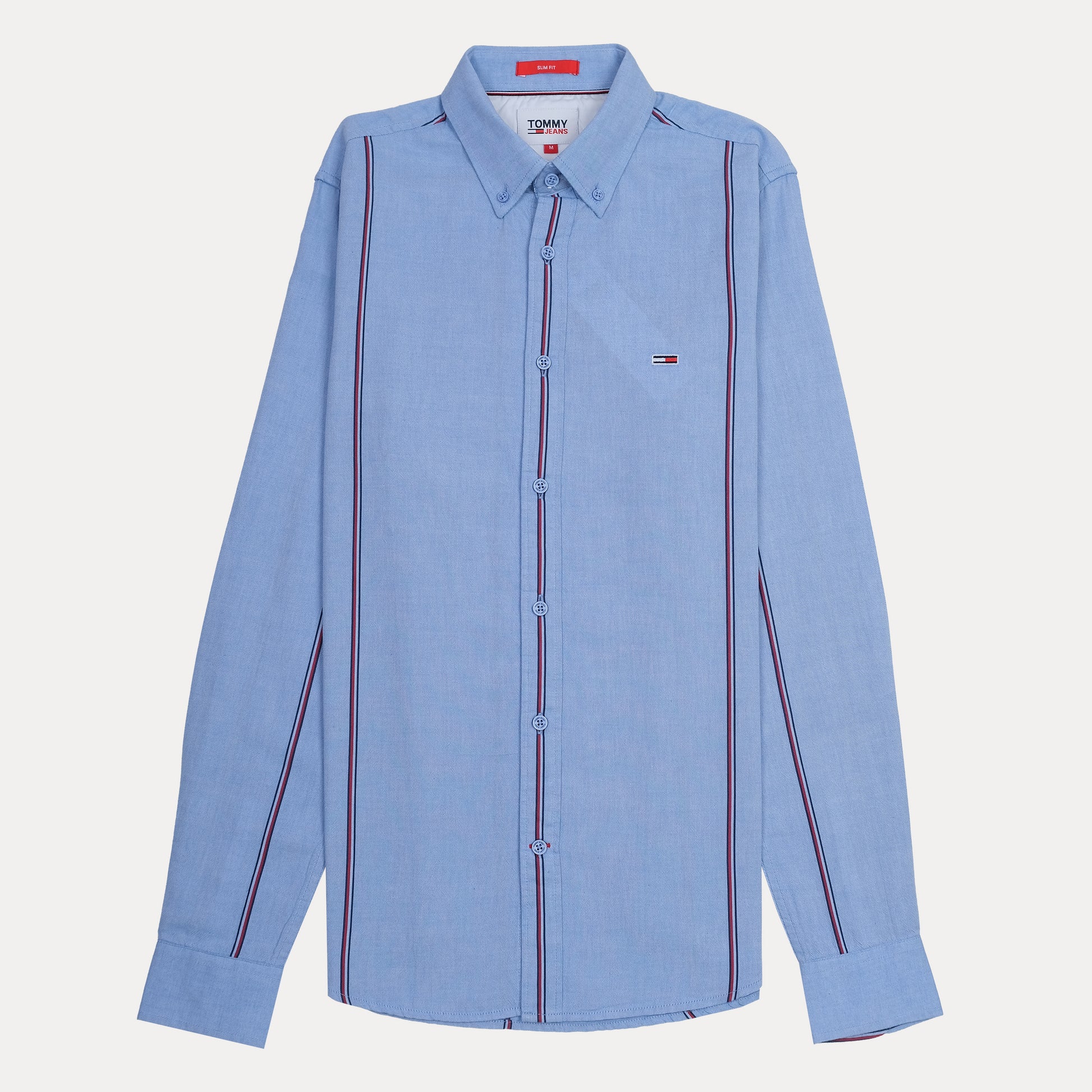 TOMMY JEANS Effortlessly Chic Slim Fit Shirt in Sky Blue with Striking Red Accents