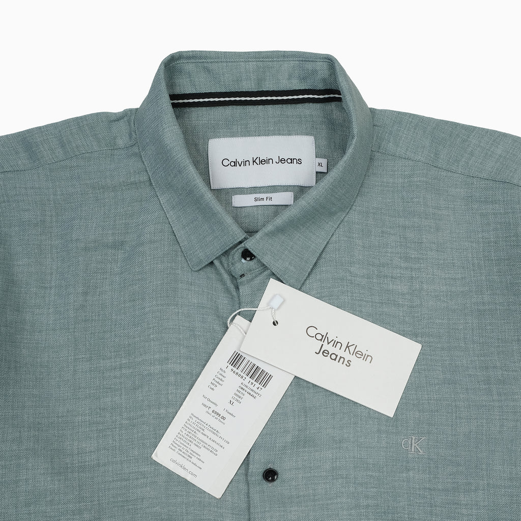Calvin Klein Jeans Slim Fit Short Sleeve Shirt in Soft Green