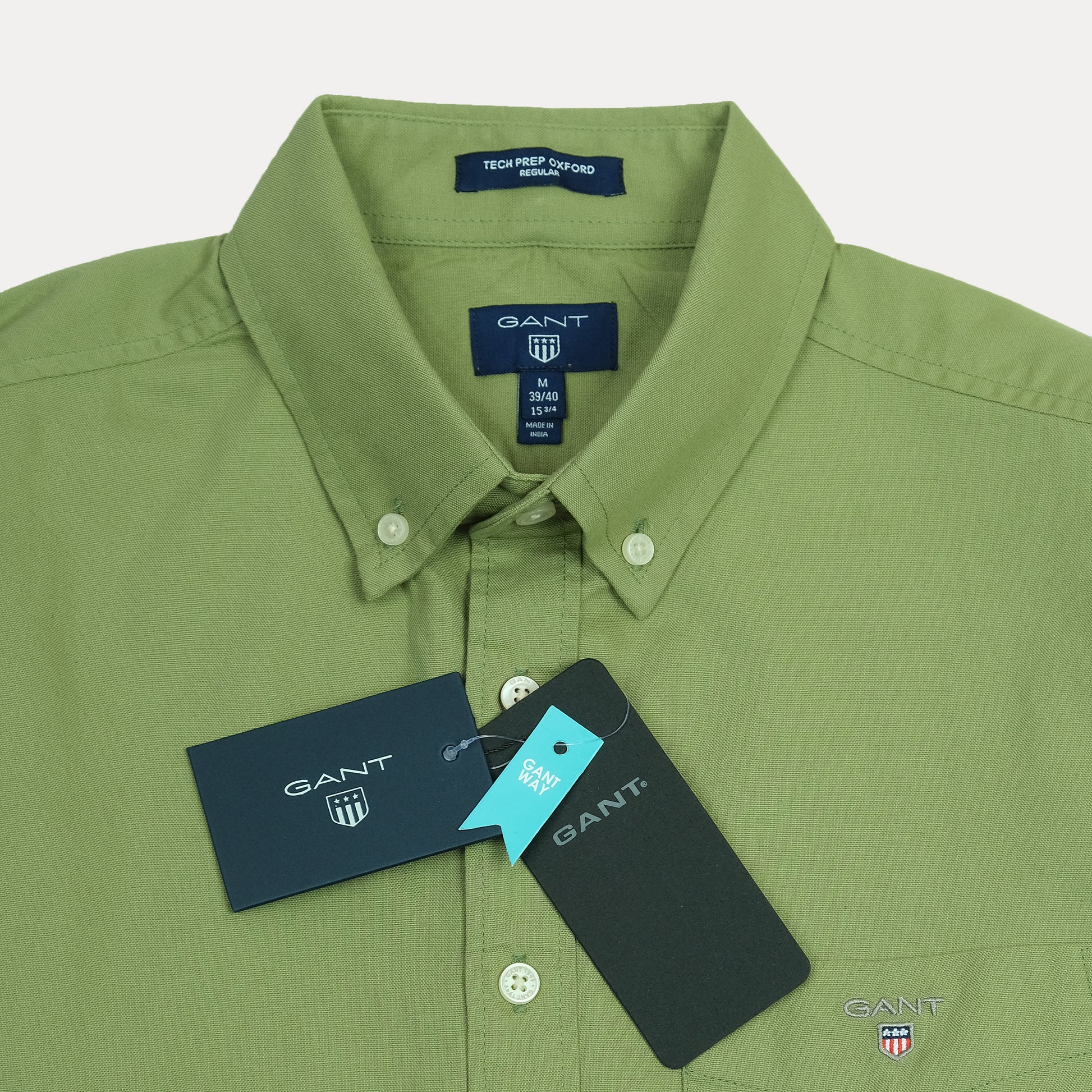 GANT Tech Prep Oxford Shirt in Lush Green - Effortlessly Stylish and Versatile
