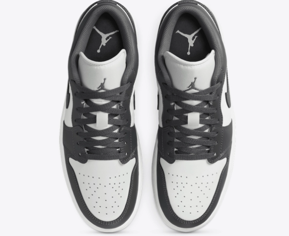 NIKE Lunar Ash Retro Low Top Sneakers