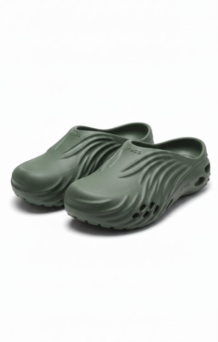 CROCS Enchanted Forest Wave Clogs