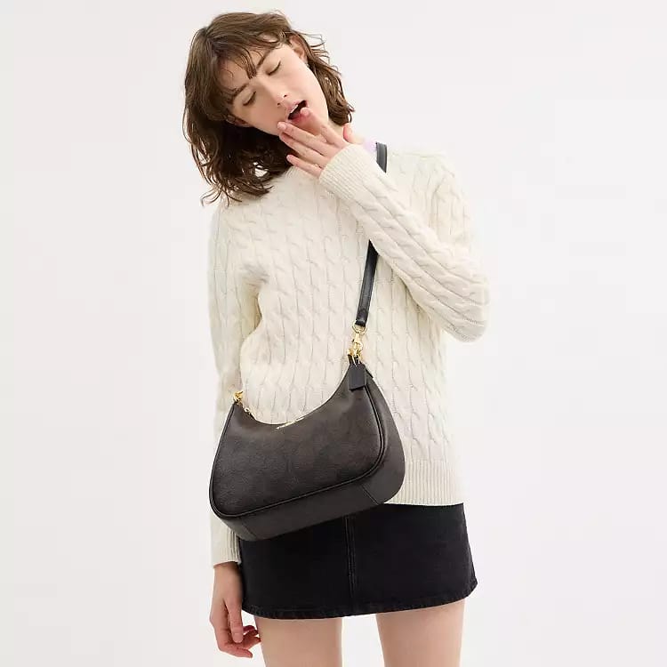 Coach Signature Hobo Bag in Black