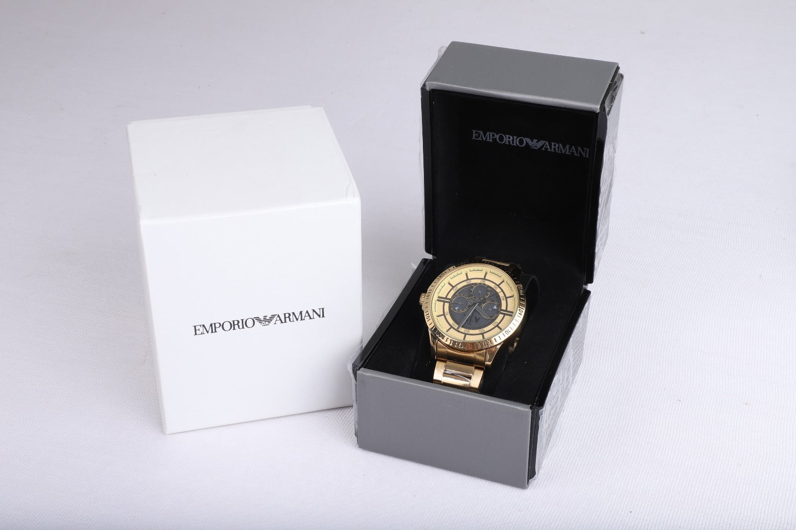 EMPORIO ARMANI Gleaming Onyx Premier Chronograph Watch