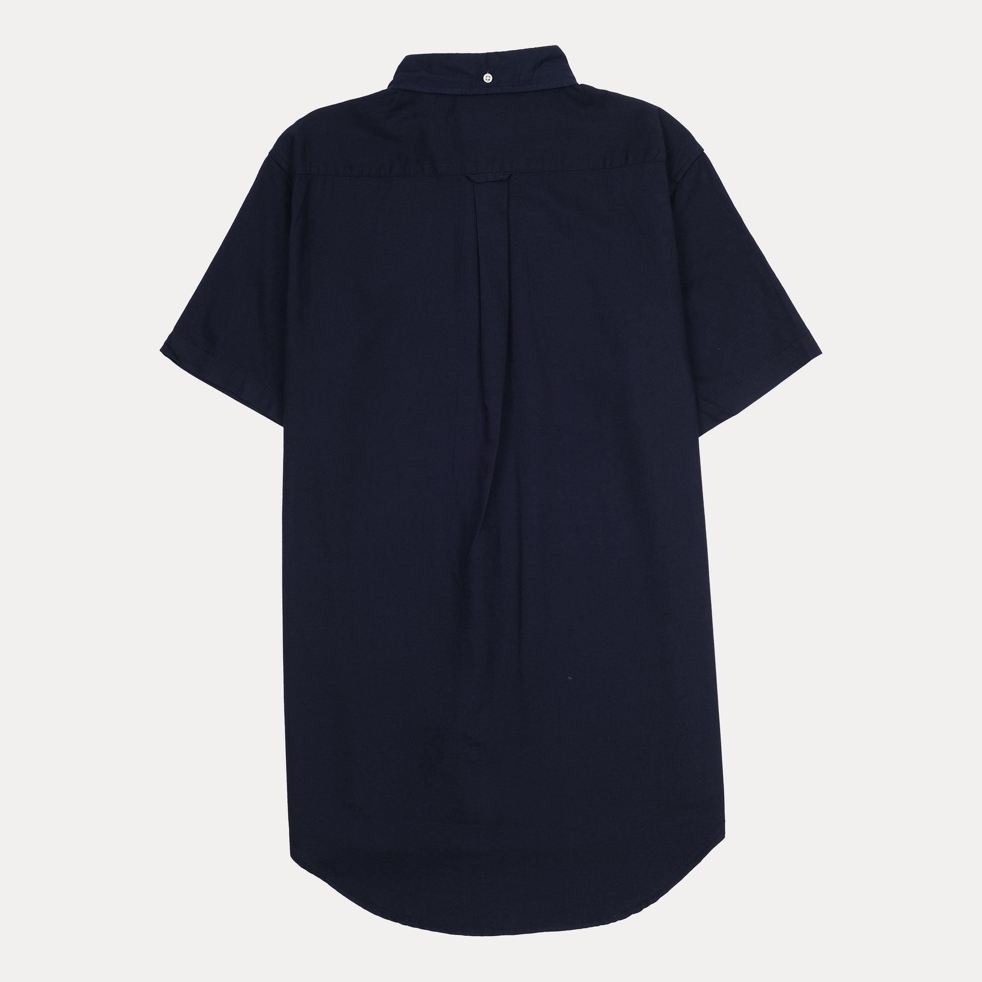 GANT Effortlessly Elegant Short-Sleeve Shirt in Midnight Blue
