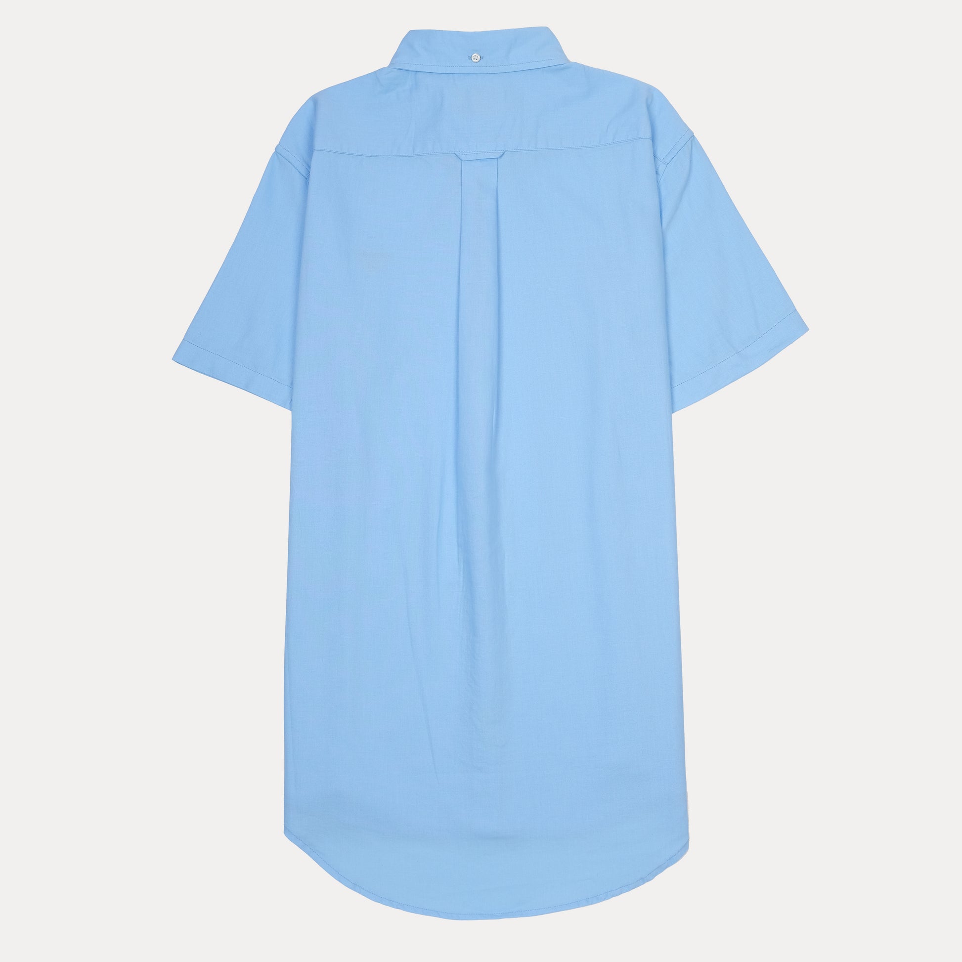 GANT Breezy Sky Blue Button-Up Shirt - Effortlessly Chic & Relaxed Fit