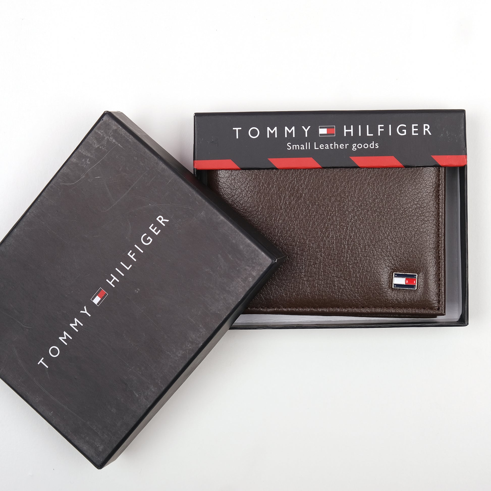 Tommy Hilfiger Luxurious Cocoa Leather Wallet