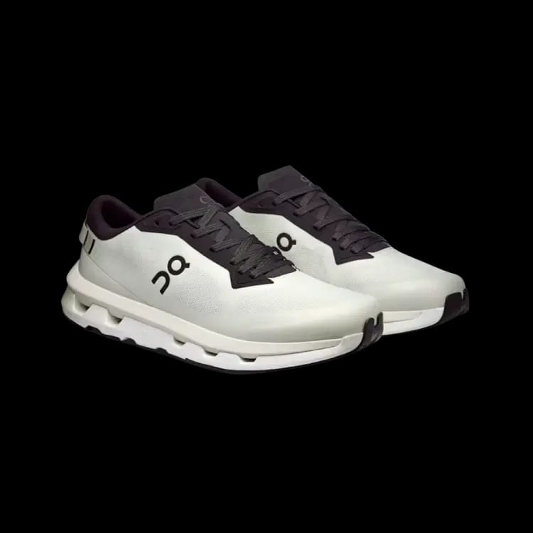 On Cloudstratus Running Shoes