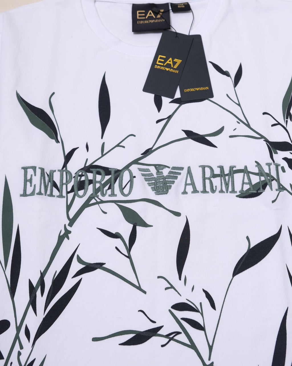 EA7 EMPORIO ARMANI Whispering White Botanical Print Slim Fit Short Sleeve Tee