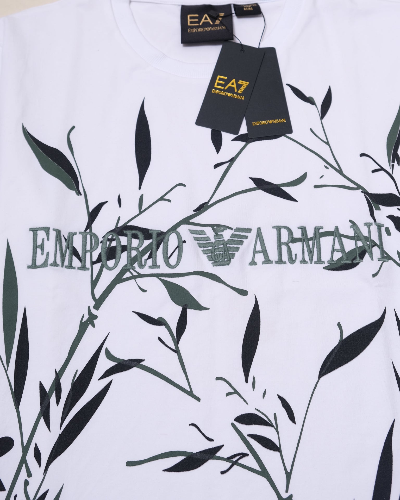 EA7 EMPORIO ARMANI Whispering White Botanical Print Slim Fit Short Sleeve Tee