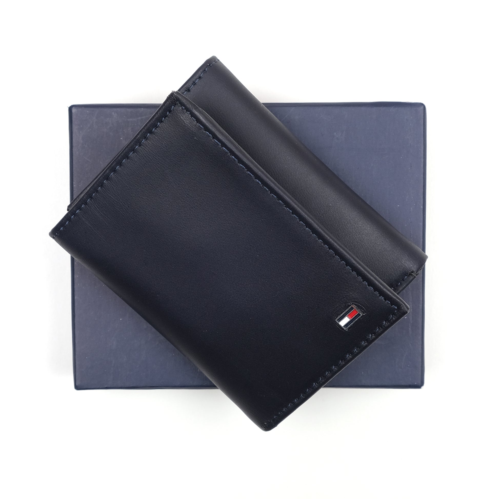 TOMMY HILFIGER Elegant Midnight Blue Leather Wallet