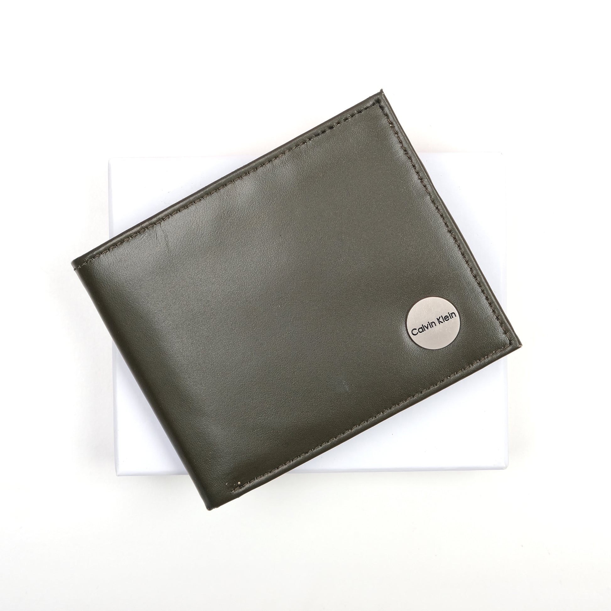 Calvin Klein Elegant Olive Leather Wallet