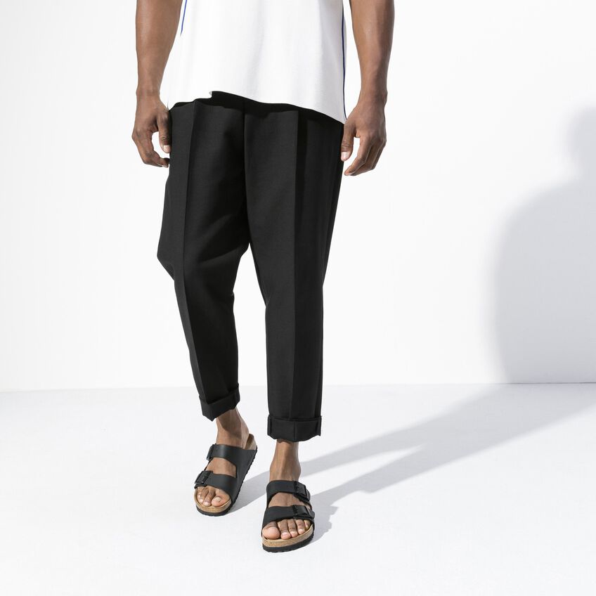 Birkenstock Classic Comfort Sandals in Midnight Black