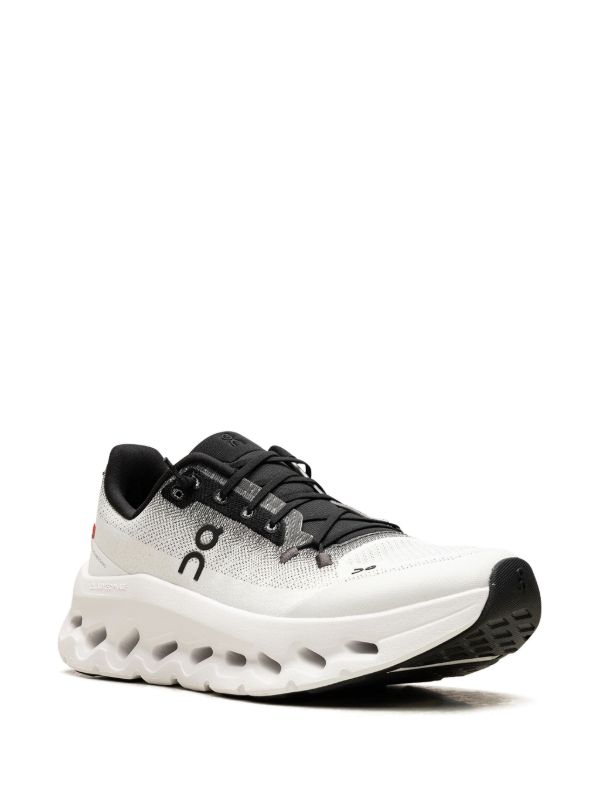 On Cloudstratus Running Shoes - White/Black