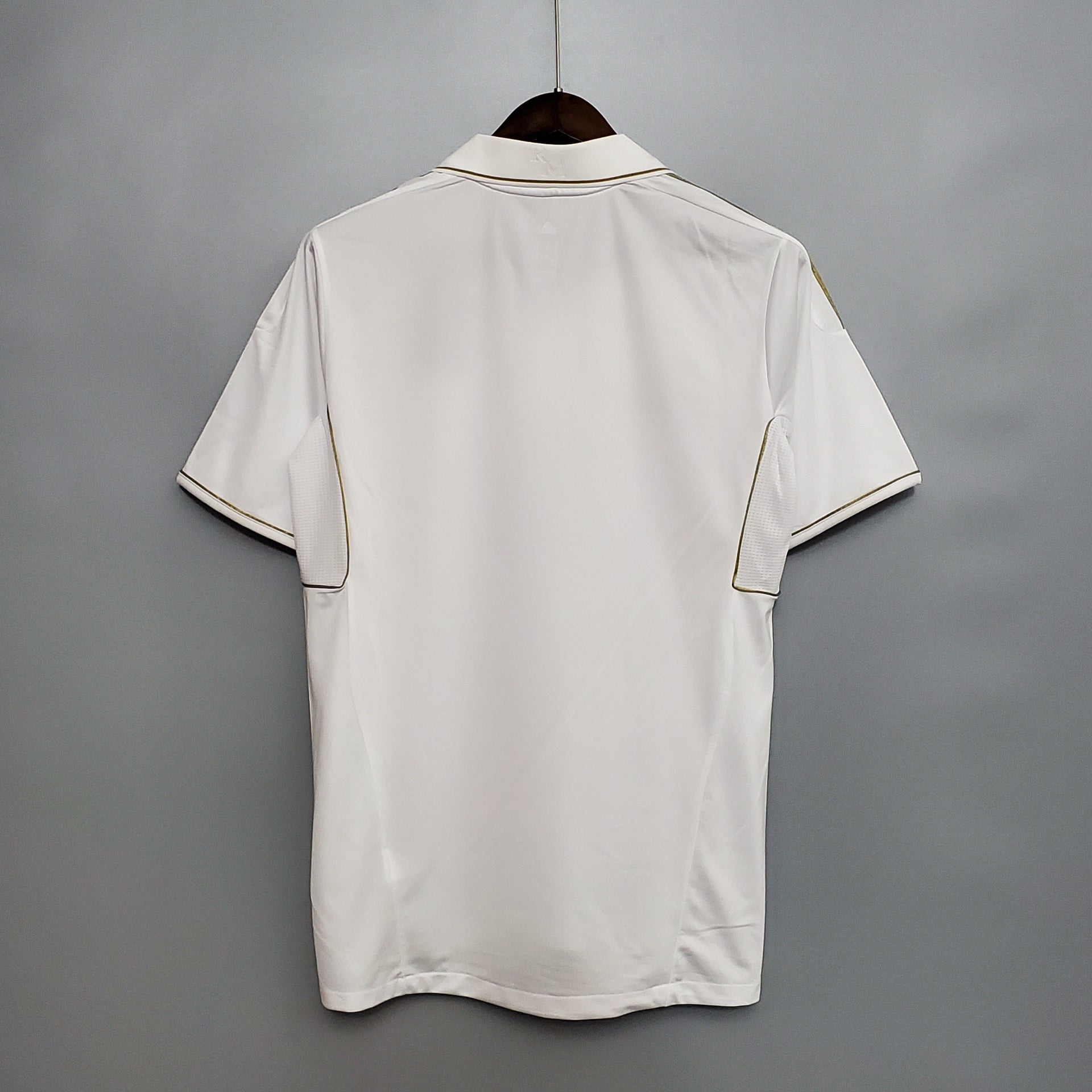 Real Madrid 11/12 Home Jersey With Shorts