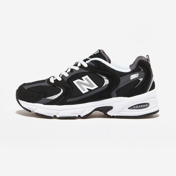 New Balance 990v5 Classic Running Shoes