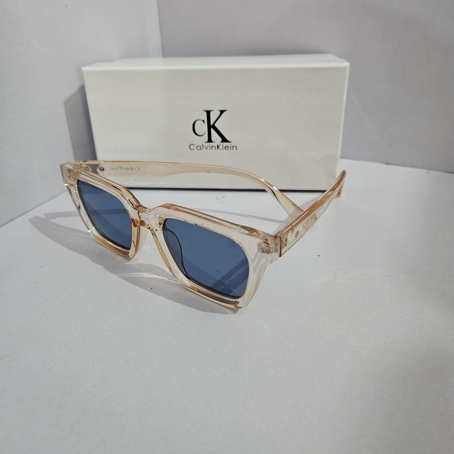 CALVIN KLEIN Ethereal Quartz Bold Frame Sunglasses with Oceanic Lenses