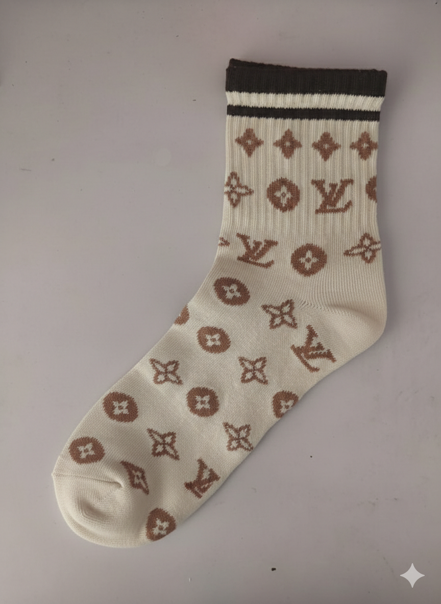 LOUIS VUITTON Silken Sand Luxe Monogram Ankle Socks