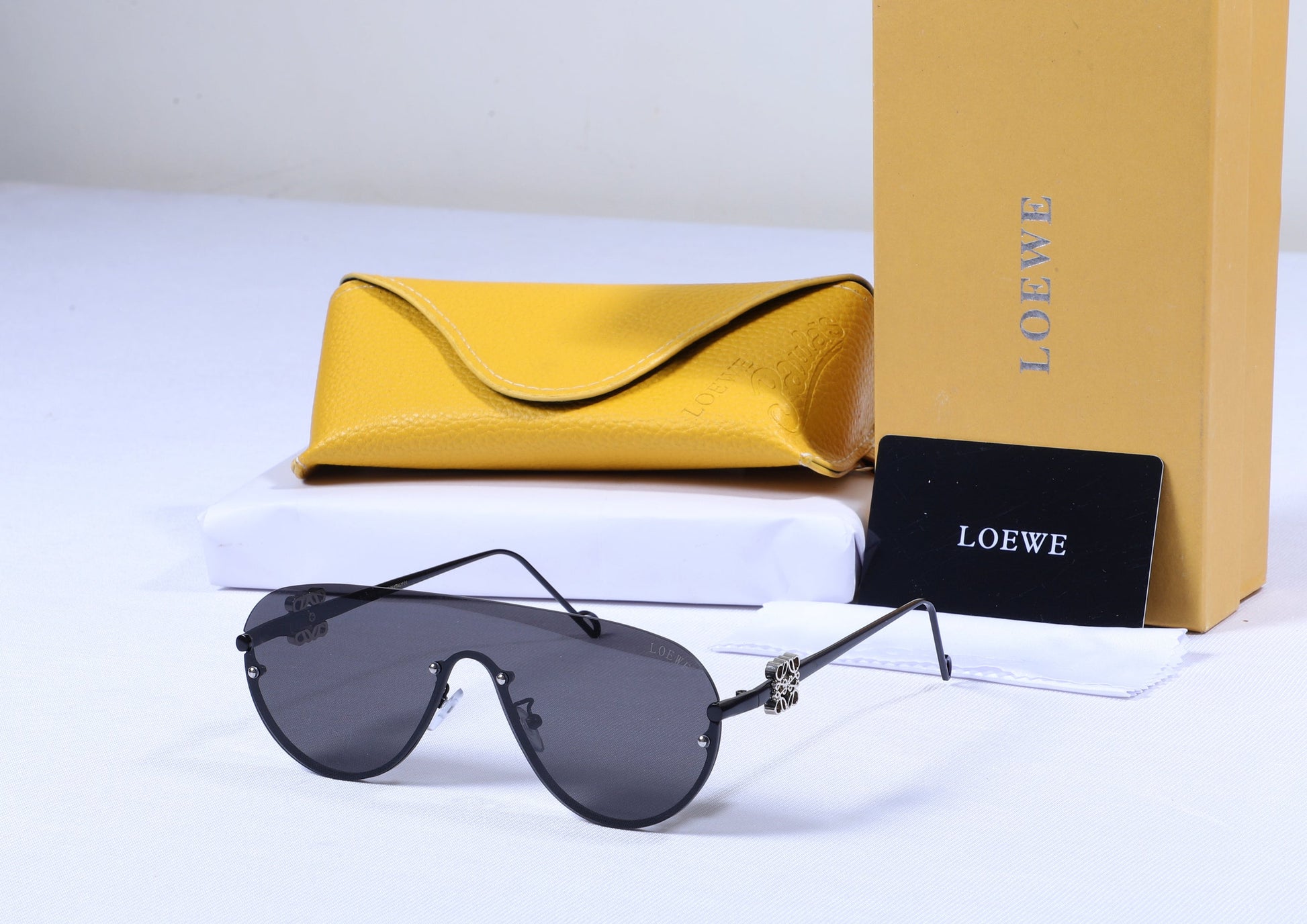 LOEWE Shadowed Onyx Chic Cat-Eye Sunglasses with Luxe Case