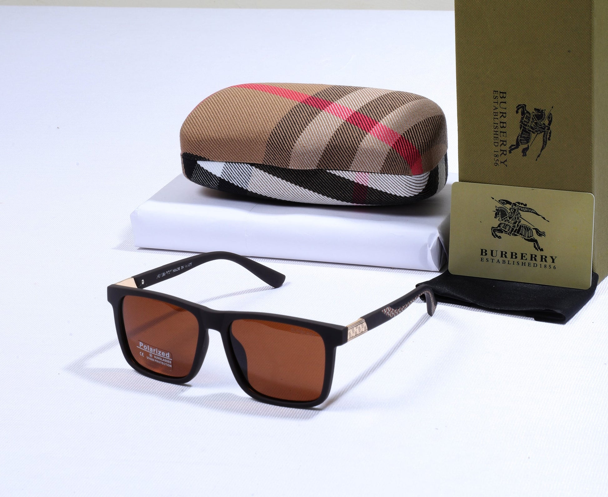 BURBERRY Ember Sand Chic Frame Sunglasses with Maple Lenses