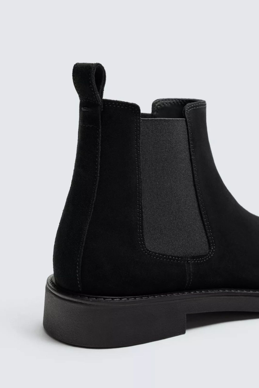 ZARA Suede Elegance Chelsea Boots in Midnight Black