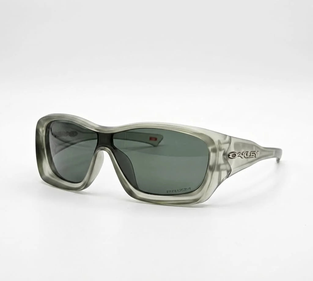 OAKLEY Prizm™ Oversized Sunglasses