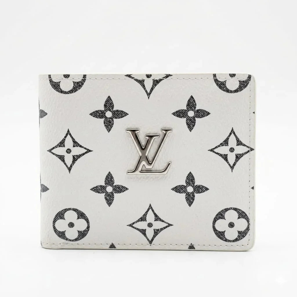 Louis Vuitton Monogram Canvas Bi-Fold Wallet