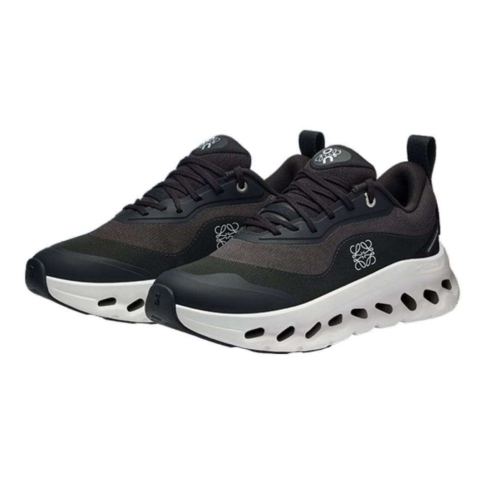 LOEWE Airflow Runner Sneakers in Black and White