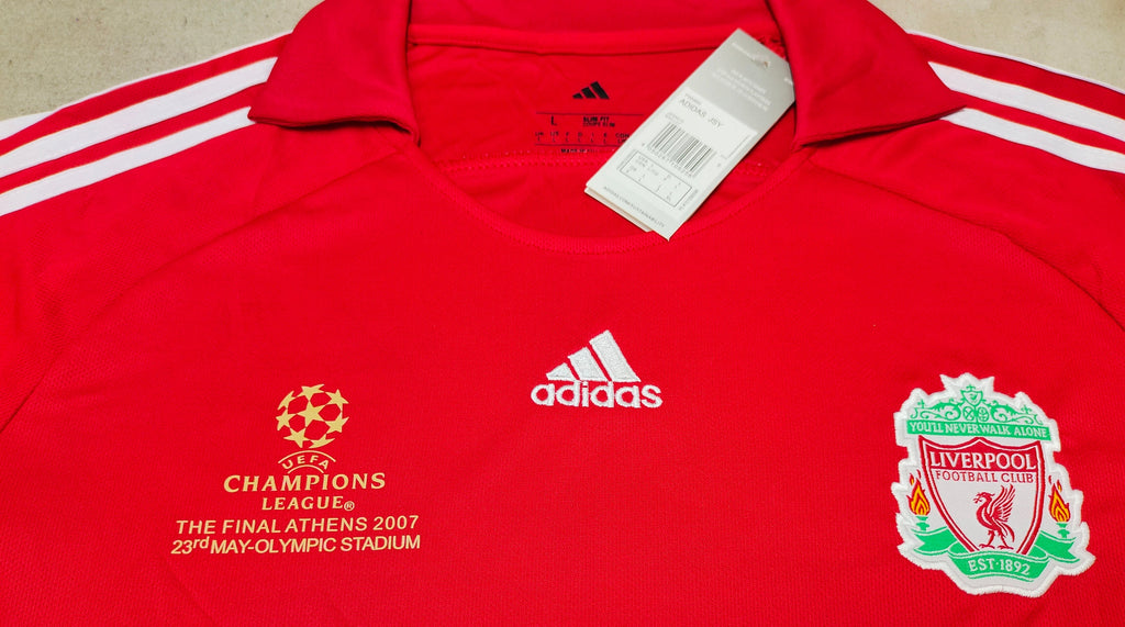 Retro Liverpool 2006/07 Home Jersey with shorts
