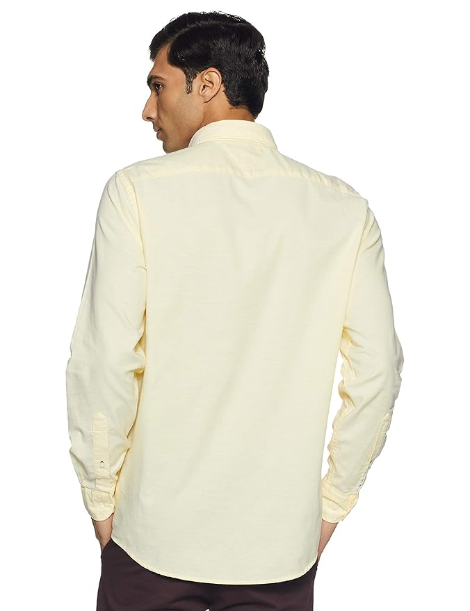 Tommy Hilfiger Classic Elegance Button-Up Shirt in Soft Buttercream