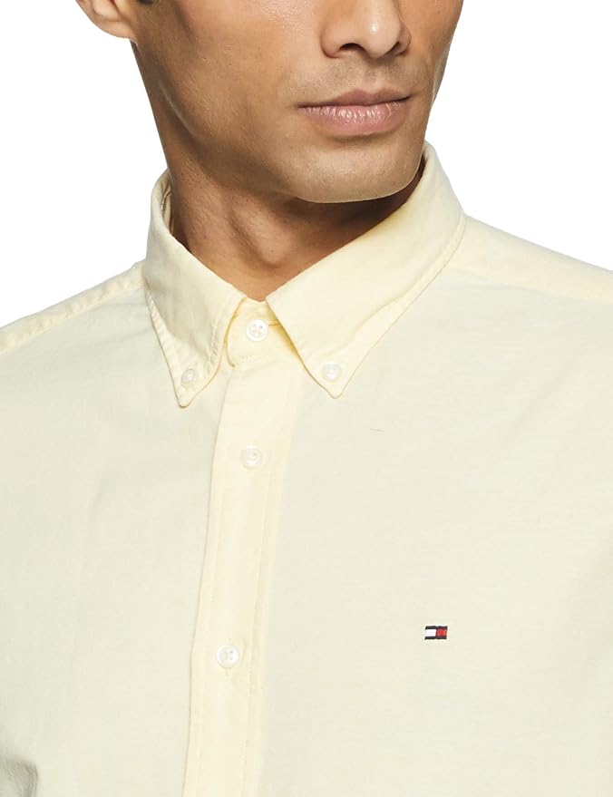 Tommy Hilfiger Classic Elegance Button-Up Shirt in Soft Buttercream